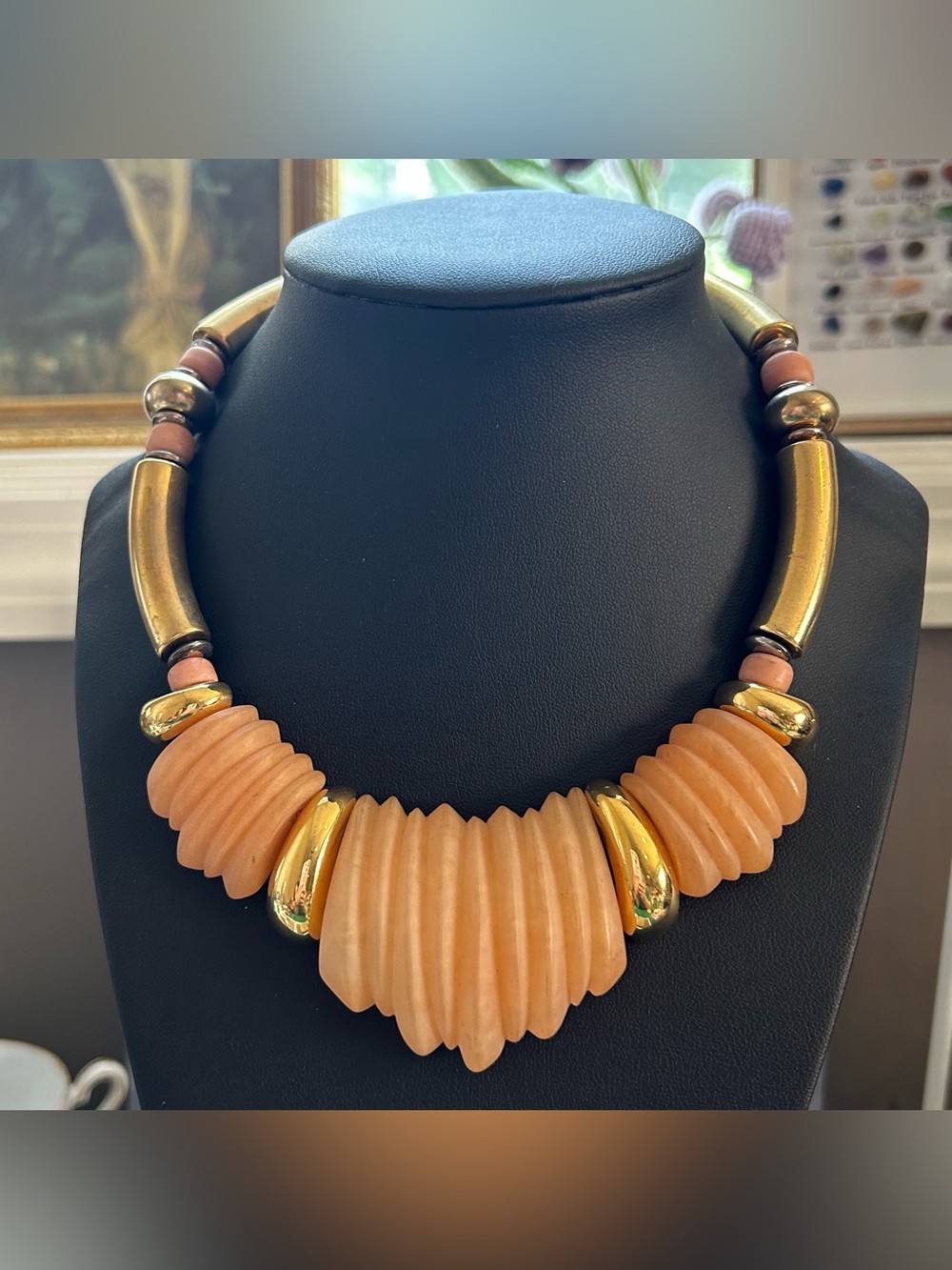 Napier Vintage 1980s Choker Necklace
Gold-tone Muted Peach Lucite Acrylic - Picture 4 of 10